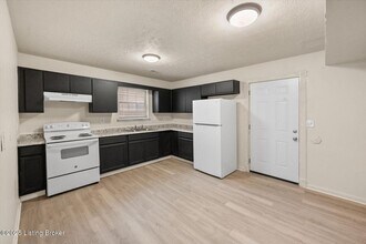 1351 S 20th St in Louisville, KY - Foto de edificio - Building Photo