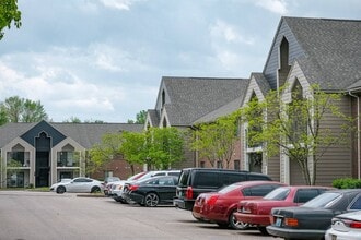 Hillview Woods Apartments in Louisville, KY - Building Photo - Building Photo