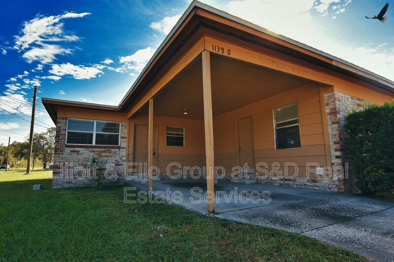 1139 W Mercury Dr in Lakeland, FL - Building Photo