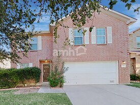 11018 Geneva Sound in San Antonio, TX - Building Photo
