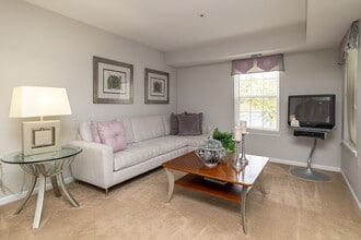 Country Meadows Apartments in Laurel, MD - Building Photo - Interior Photo