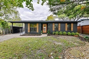 608 Amesbury Ln in Austin, TX - Building Photo