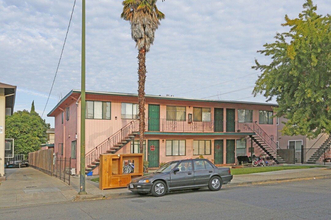 911 Northrup St in San Jose, CA - Foto de edificio