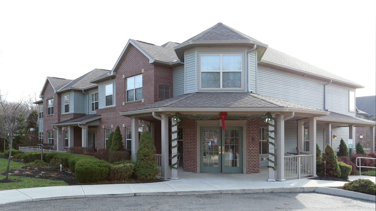 Pershing House in Lancaster, OH - Building Photo