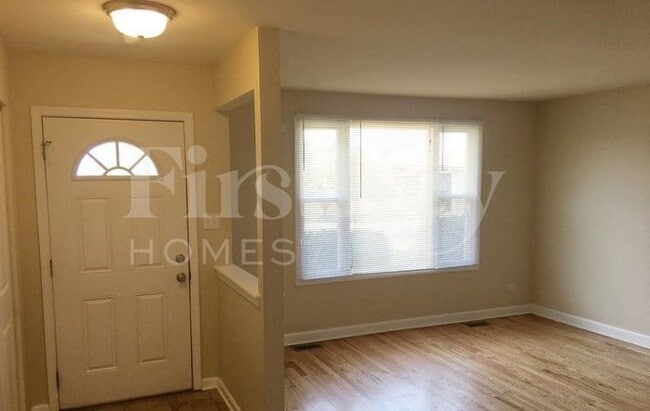 17225 Coventry Ln in Country Club Hills, IL - Building Photo - Building Photo