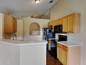 6407 Tabogi Trl in Wesley Chapel, FL - Foto de edificio - Building Photo