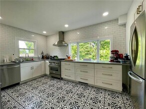 169 S Broadway in Nyack, NY - Building Photo - Building Photo