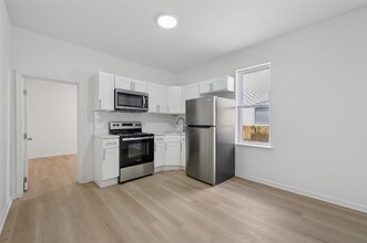 1225 N Conestoga St in Philadelphia, PA - Building Photo - Building Photo
