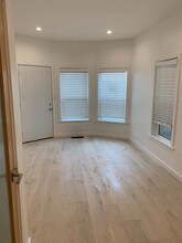 42 Navy St, Unit 2 in Los Angeles, CA - Building Photo - Building Photo