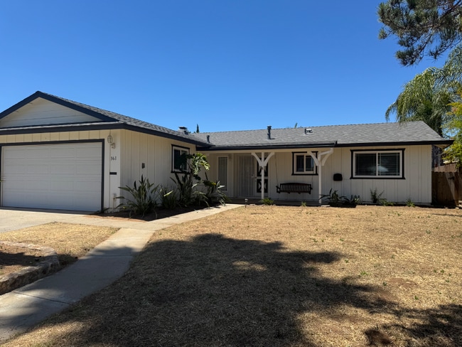 361 Dorothy Ct in Escondido, CA - Building Photo - Building Photo
