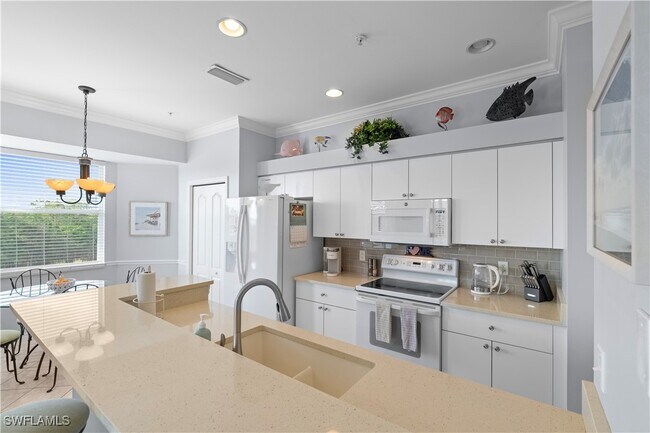 3800 Sawgrass Way in Naples, FL - Building Photo - Building Photo