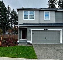 6418-6430 Langly Ave in Bremerton, WA - Building Photo