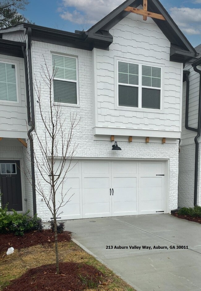 213 Auburn Valley Wy