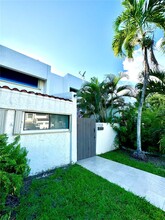 7112 SW 113th Ave in Miami, FL - Building Photo - Building Photo