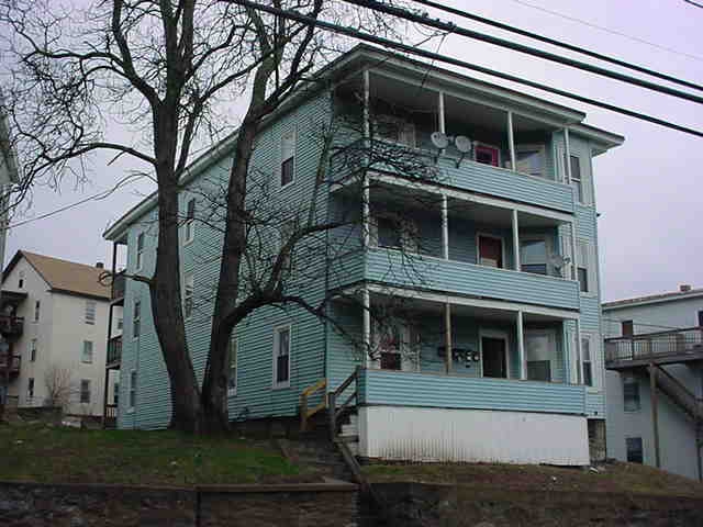 538 Main St in Southbridge, MA - Building Photo