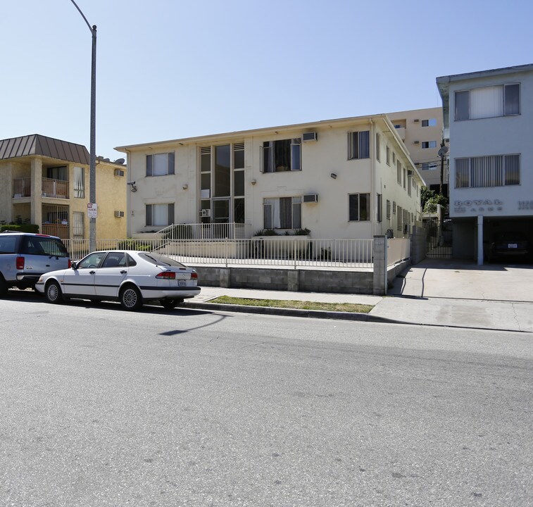 3914 Ingrahm St in Los Angeles, CA - Foto de edificio