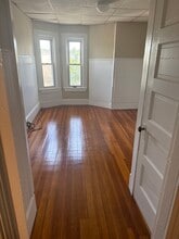 107 Ames St in Brockton, MA - Building Photo - Building Photo