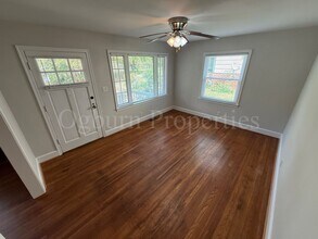 136 W Sprague St in Winston-Salem, NC - Building Photo - Building Photo