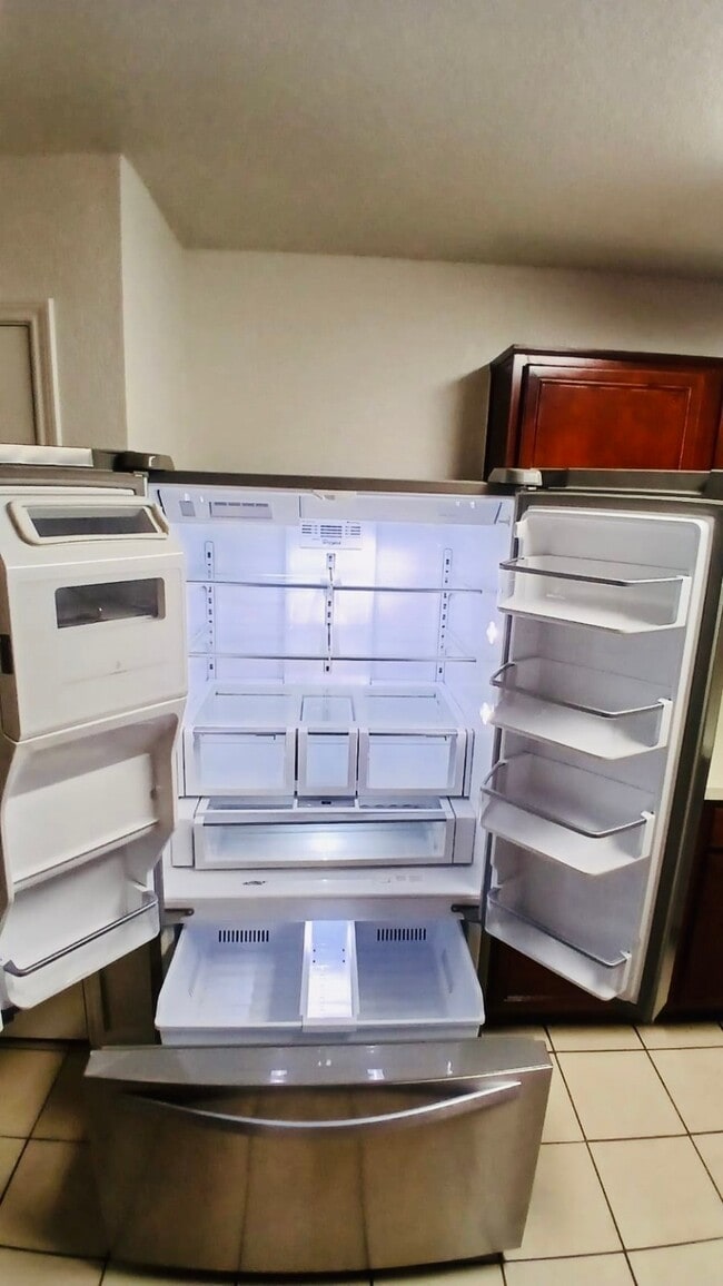 property at 13126 Bentcrest Ct