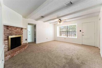 11219 Ensbrook Dr in Houston, TX - Foto de edificio - Building Photo