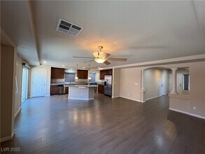 6703 Bel Canto Ct in Las Vegas, NV - Building Photo - Building Photo