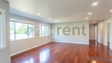 6264 Fredricks Rd in Sebastopol, CA - Building Photo - Building Photo