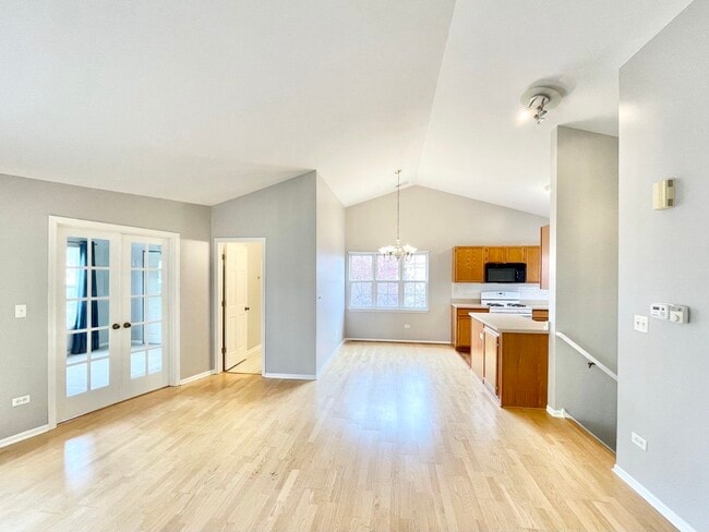 2459 Sheehan Dr in Naperville, IL - Building Photo - Building Photo