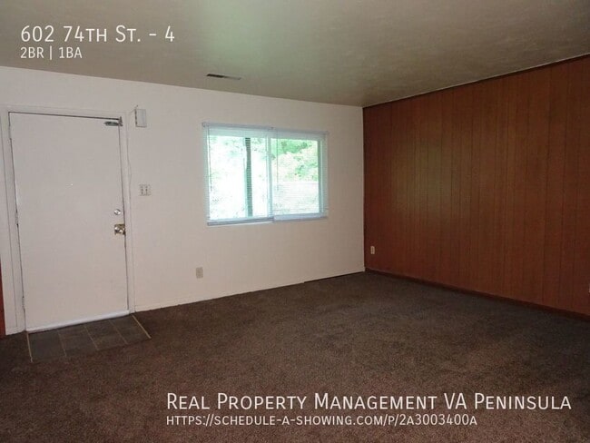 602 74th St in Newport News, VA - Foto de edificio - Building Photo