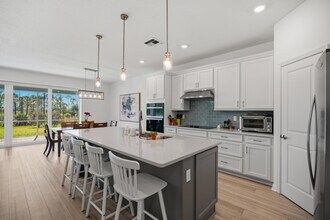 4265 SW Cornerstone Wy in Stuart, FL - Building Photo - Building Photo