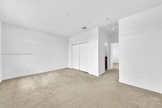 908 SW 147th Ave in Pembroke Pines, FL - Building Photo - Building Photo