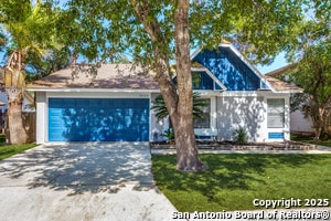 10323 Country in San Antonio, TX - Building Photo - Building Photo