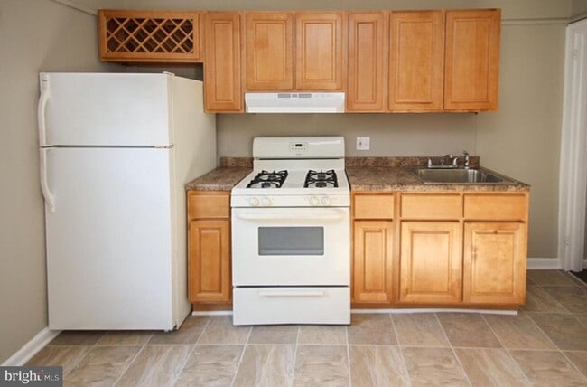 5768 N 20th St in Philadelphia, PA - Building Photo - Building Photo