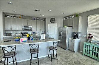 2861 Rolling Brook Pl in Henderson, NV - Building Photo - Building Photo