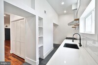1437 N Franklin St photo'