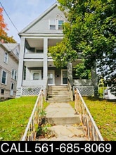 627 Crosby St in Akron, OH - Foto de edificio - Building Photo