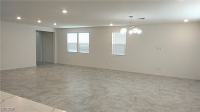 7513 Lush Oasis Ave. in Las Vegas, NV - Building Photo - Building Photo
