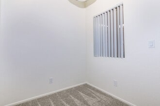 Winterhaven Terrace in Tucson, AZ - Foto de edificio - Building Photo
