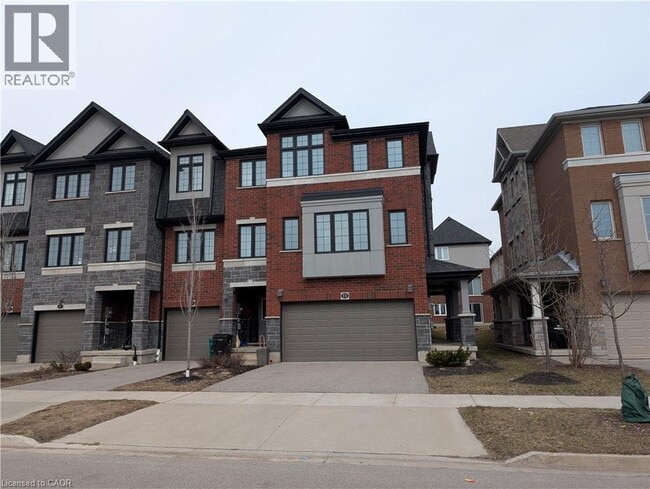 property at 11 Sportsman Hill St