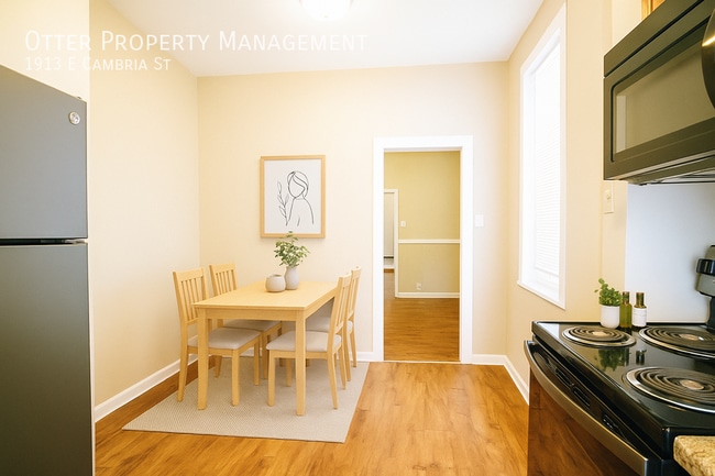 1913 E Cambria St in Philadelphia, PA - Building Photo - Building Photo