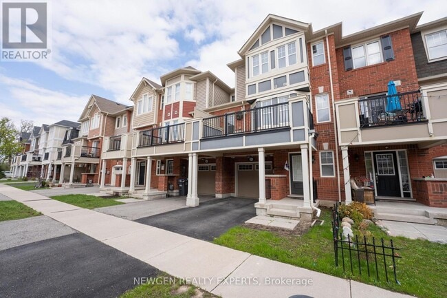 51 Colonel Frank Ching Cres in Brampton, ON - Building Photo - Building Photo