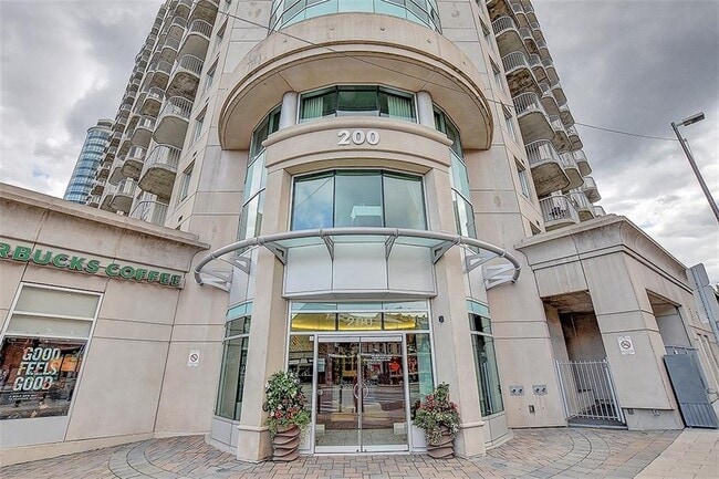 property at 200 Rideau St