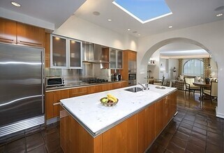 132 Yarmouth Rd in Brookline, MA - Building Photo - Building Photo