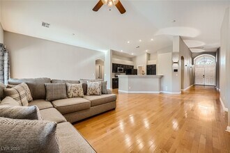 2503 Vegas Vic St in Henderson, NV - Building Photo - Building Photo