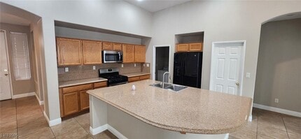 5504 Ferrell St in North Las Vegas, NV - Building Photo - Building Photo