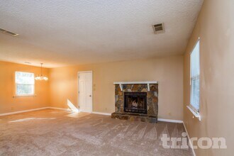 2914 Sagemont Pl in Snellville, GA - Foto de edificio - Building Photo