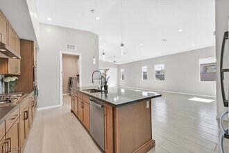 11807 Pippa Ave in Las Vegas, NV - Building Photo - Building Photo