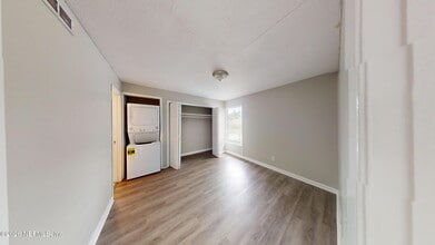 2877 Post St in Jacksonville, FL - Building Photo - Building Photo