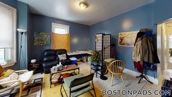 36 Mozart St, Unit 2 in Boston, MA - Building Photo