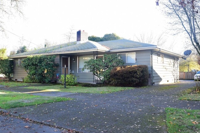 2960-2964 NW Johnson Ave in Corvallis, OR - Building Photo - Building Photo