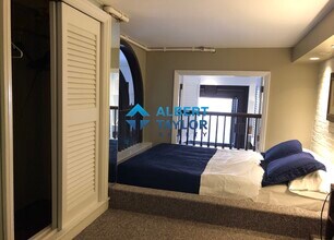 117 Beacon St, Unit 2F in Boston, MA - Building Photo - Building Photo